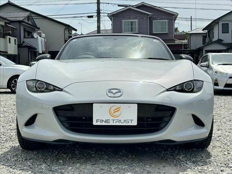 ROADSTER