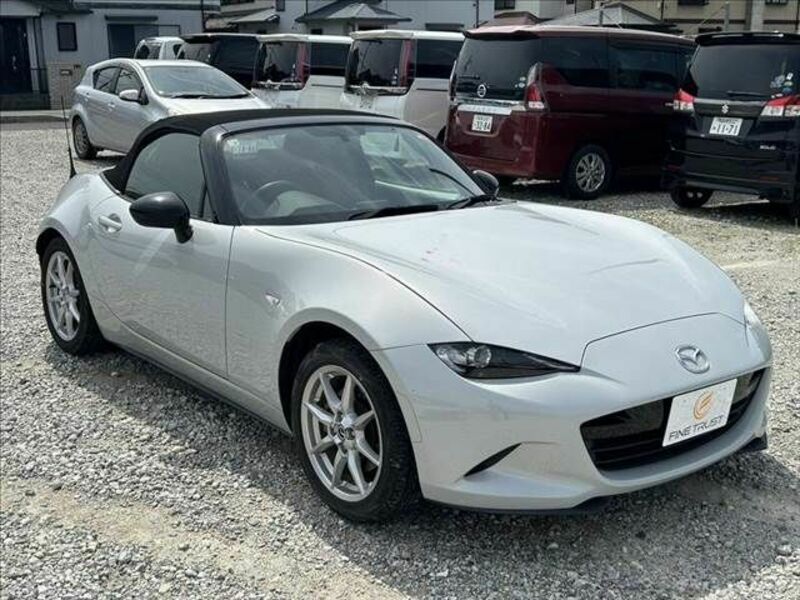 ROADSTER