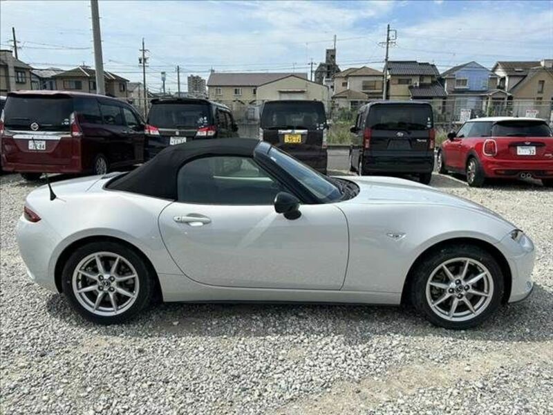 ROADSTER