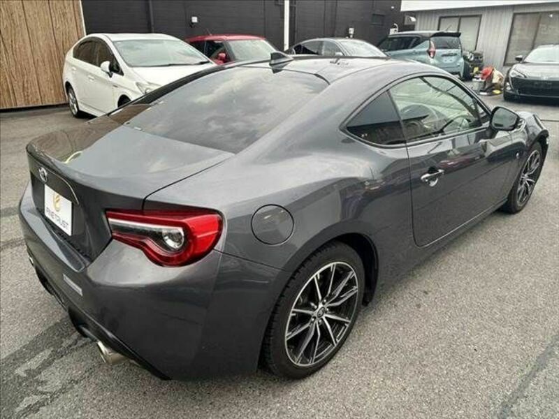 86