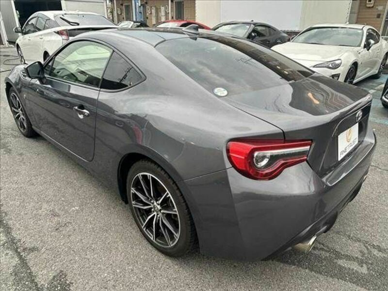 86