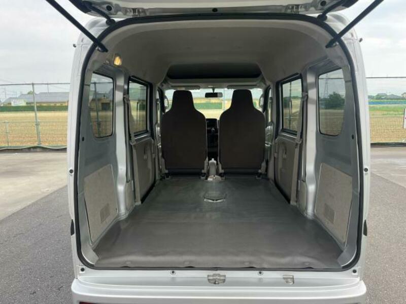 MINICAB VAN