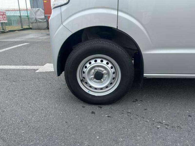 MINICAB VAN