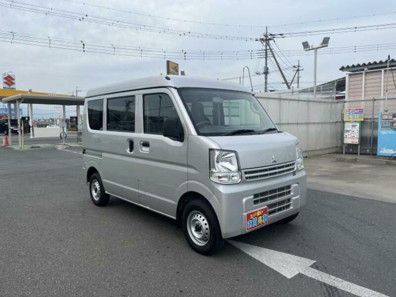 MINICAB VAN