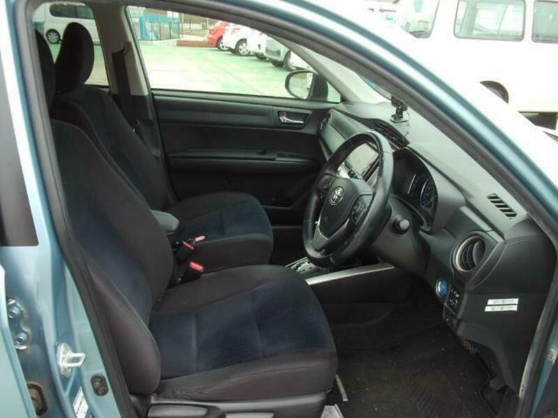 COROLLA FIELDER