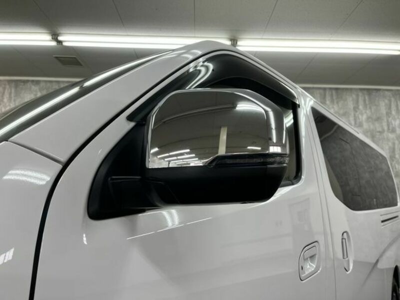 NV350 CARAVAN