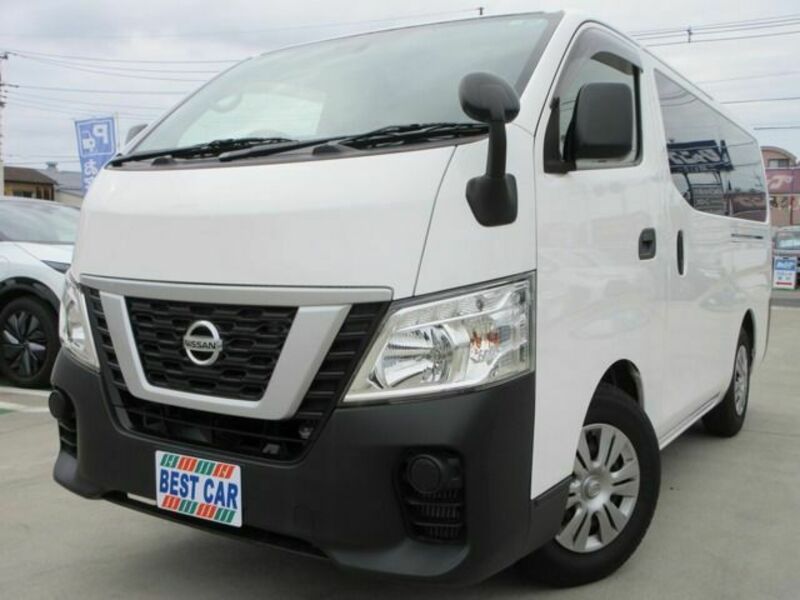 NV350 CARAVAN-0