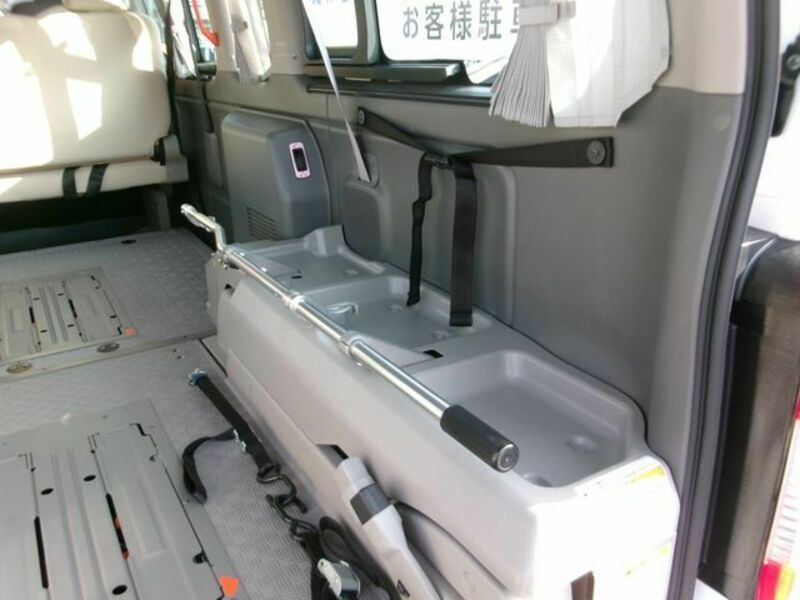 NV350 CARAVAN
