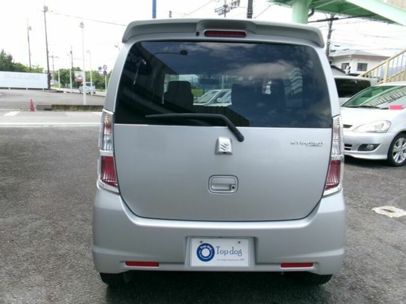 WAGON R