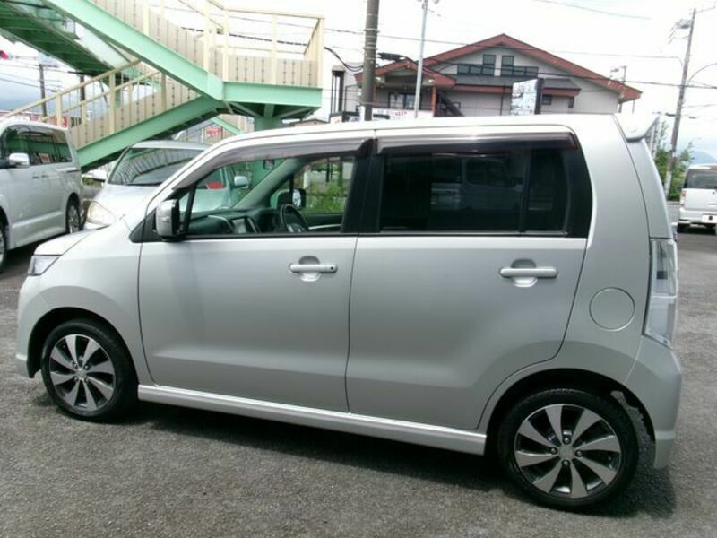 WAGON R