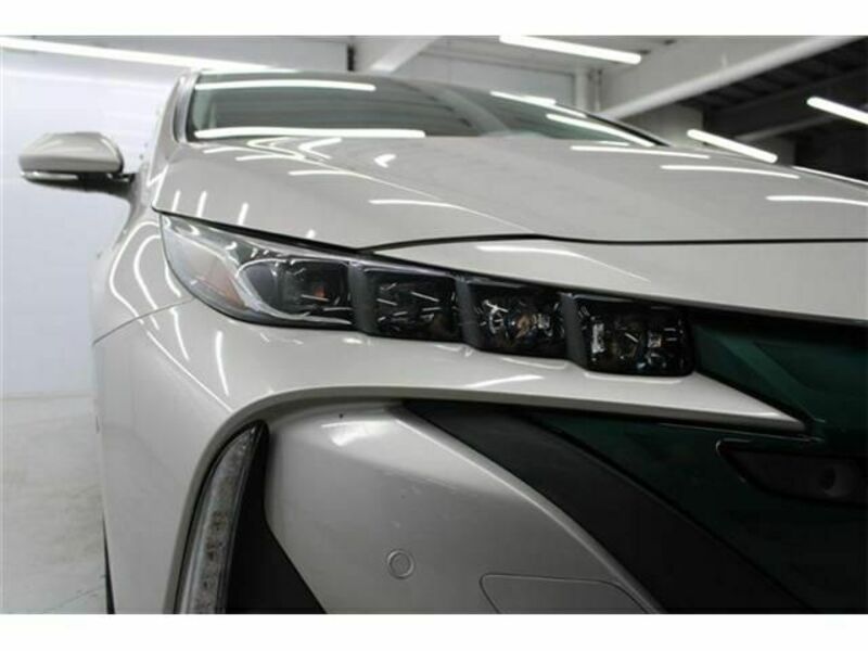 PRIUS PHV