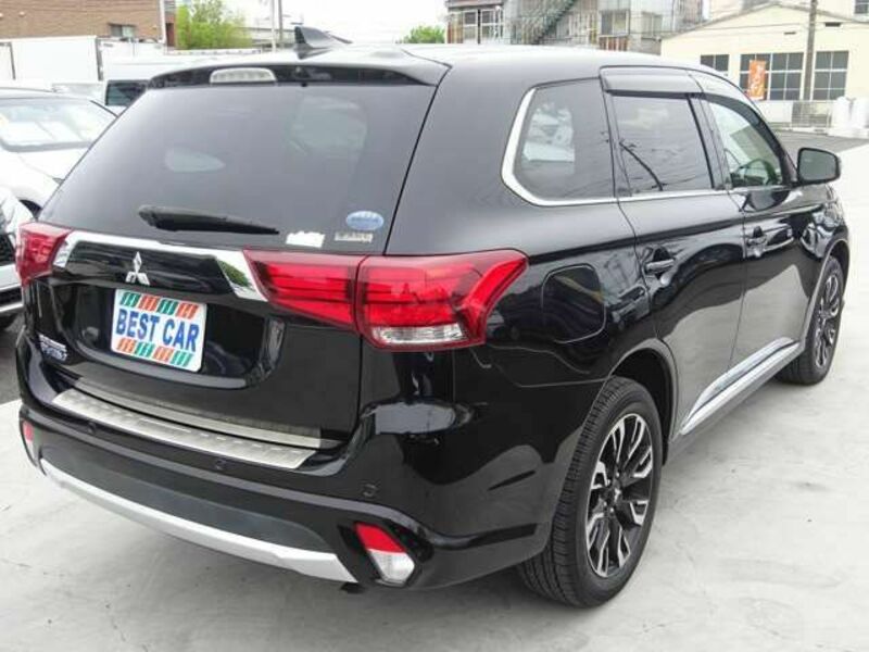 OUTLANDER PHEV