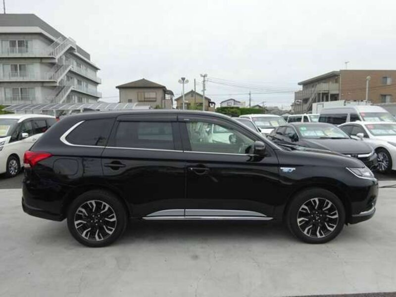 OUTLANDER PHEV