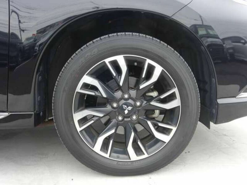 OUTLANDER PHEV