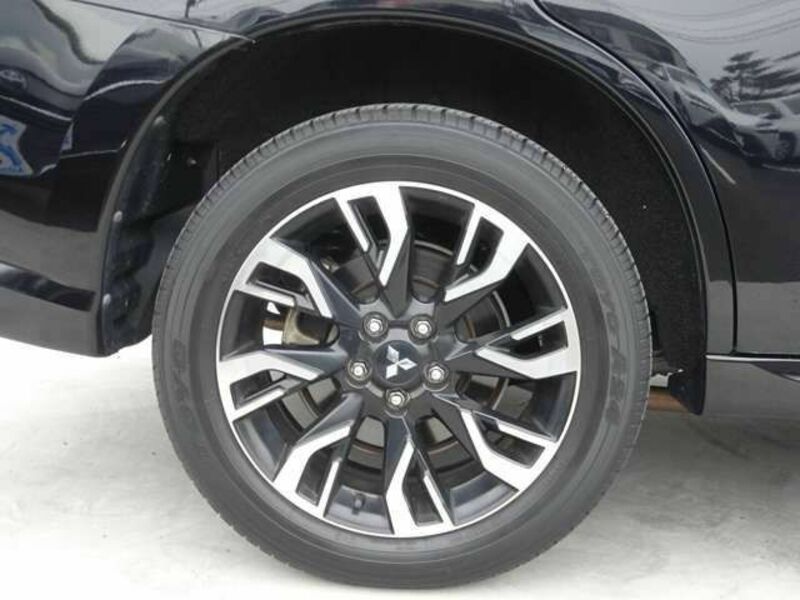 OUTLANDER PHEV