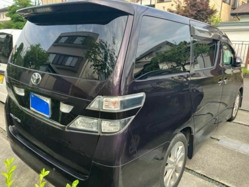 VELLFIRE