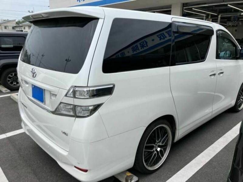 VELLFIRE