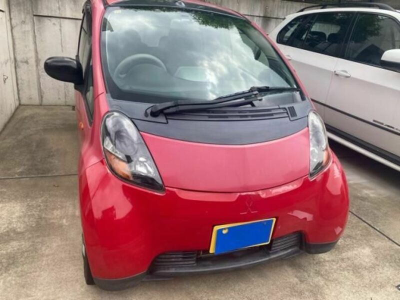 MITSUBISHI I