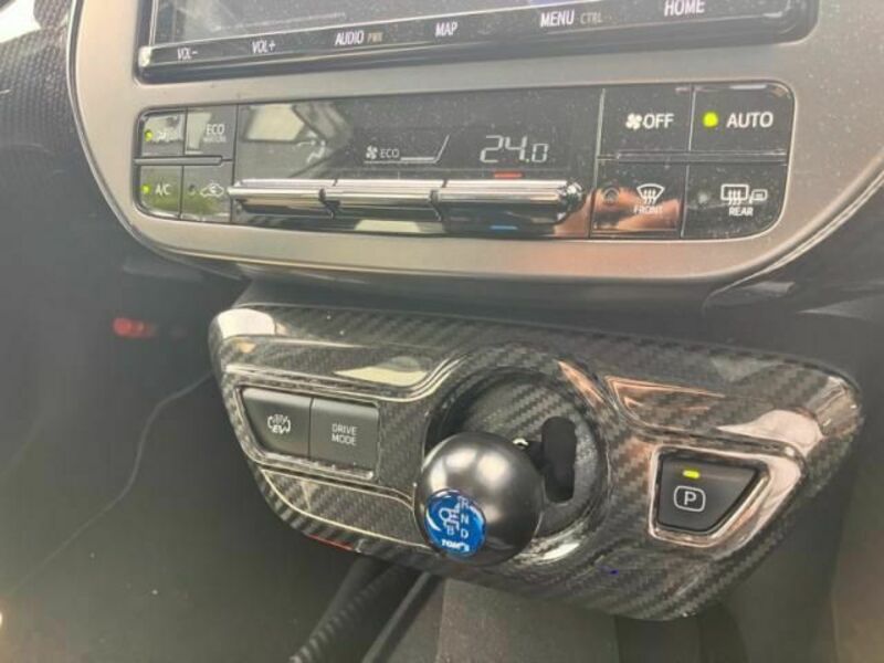 PRIUS PHV
