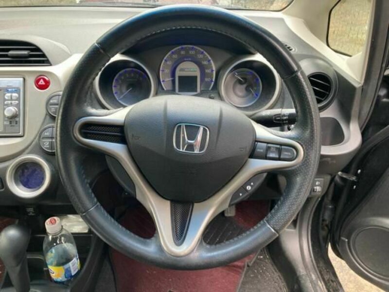 FIT HYBRID