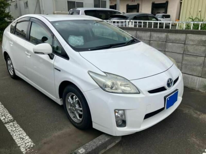 PRIUS-0