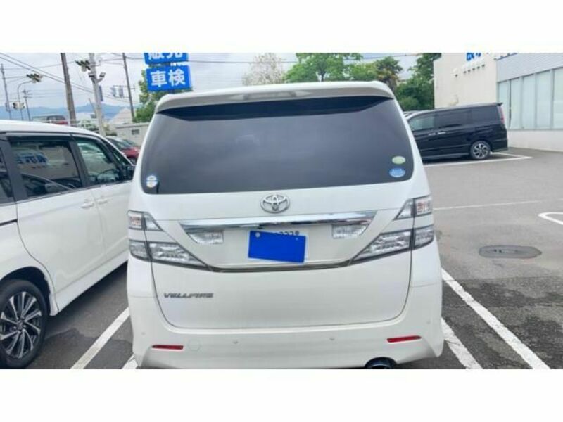 VELLFIRE
