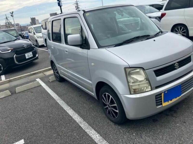 WAGON R