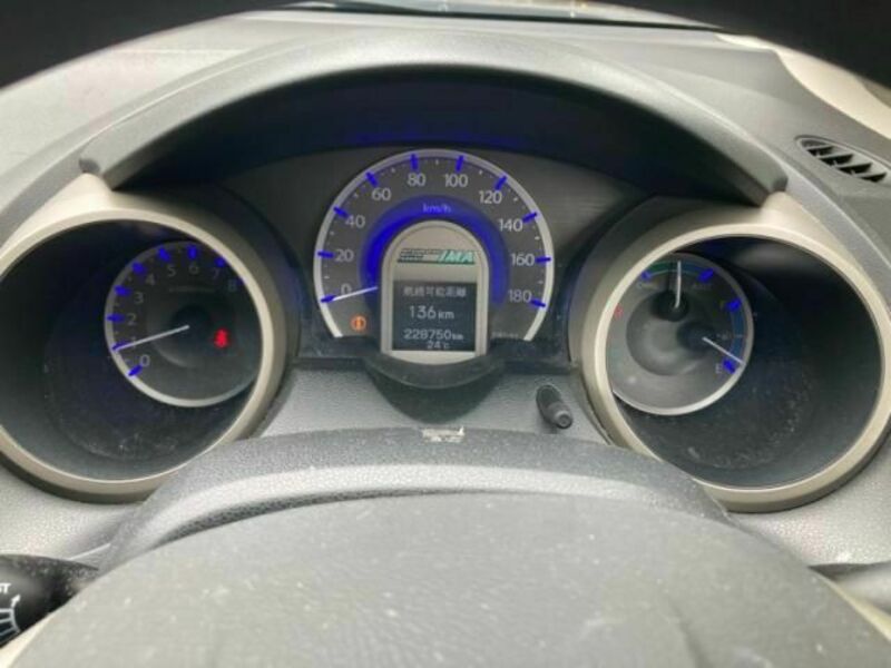 FIT HYBRID