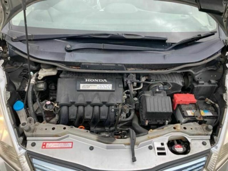 FIT HYBRID