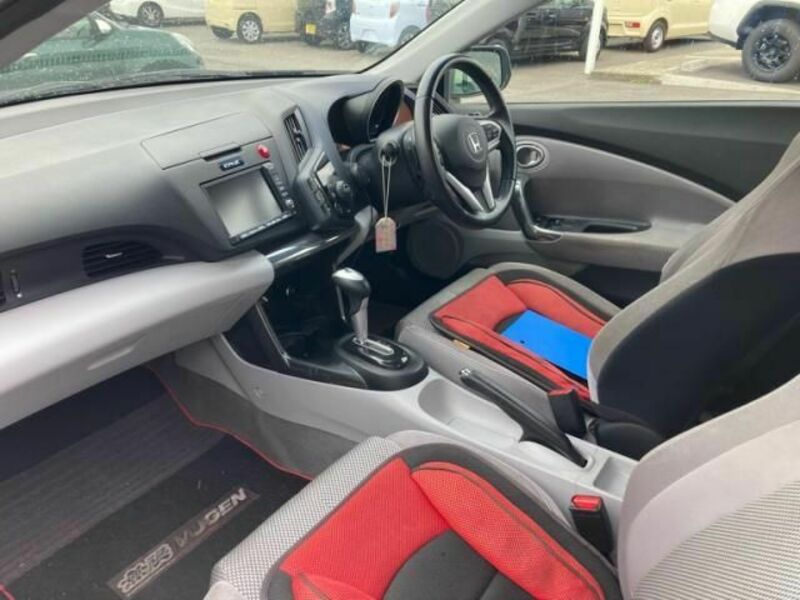 CR-Z