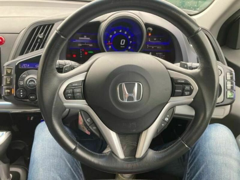 CR-Z