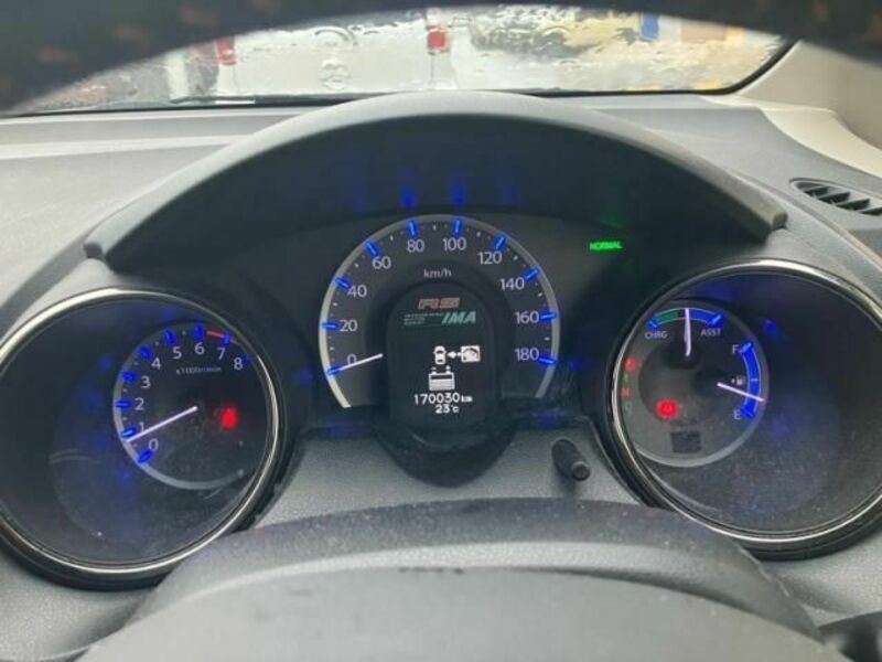 FIT HYBRID
