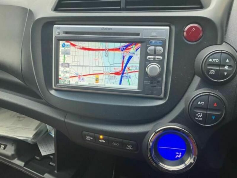 FIT HYBRID