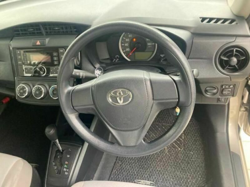COROLLA AXIO