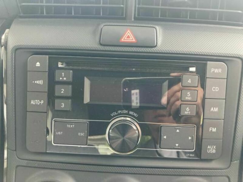 COROLLA AXIO