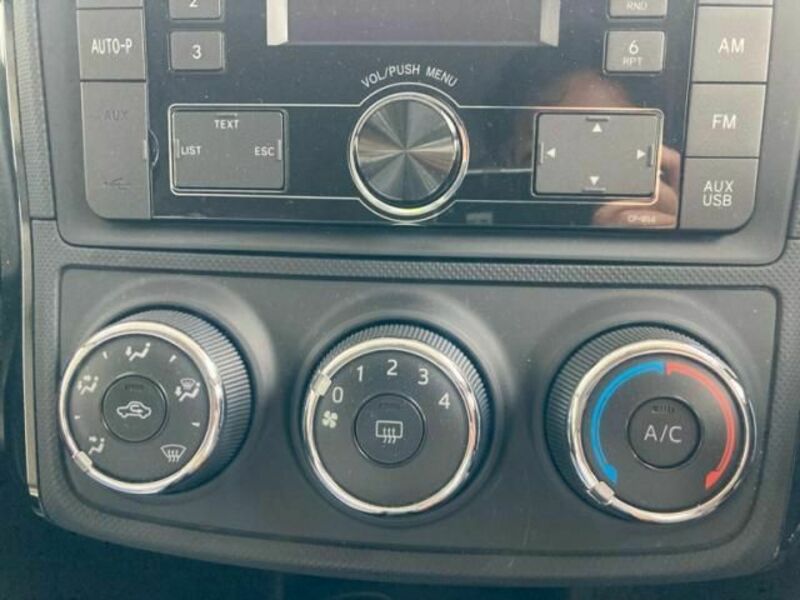 COROLLA AXIO
