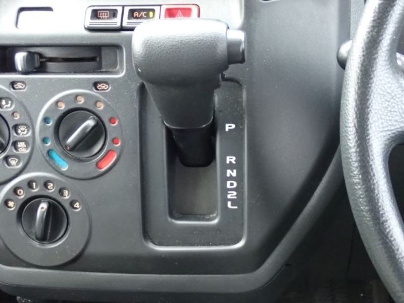 TOWN ACE VAN