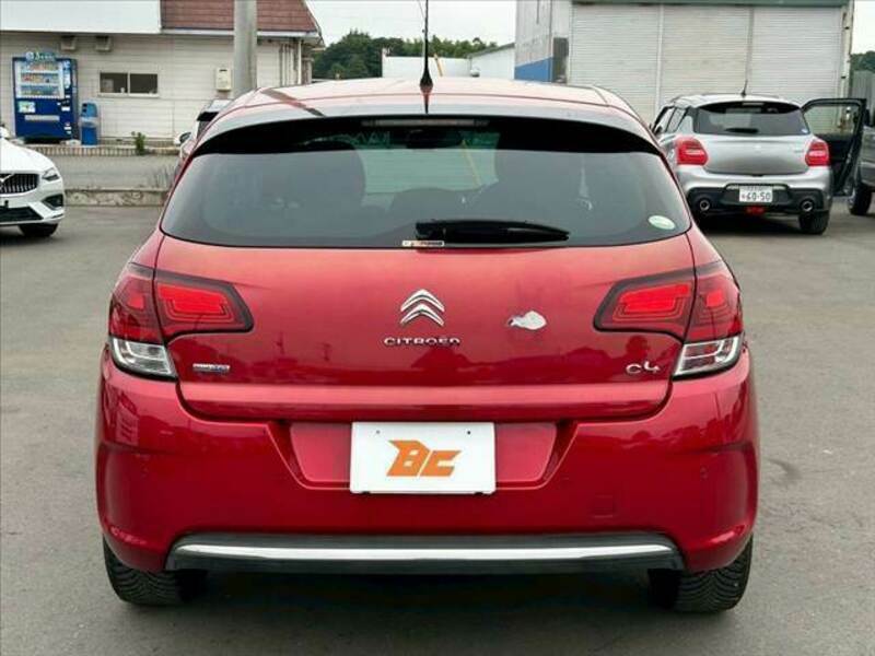 C4