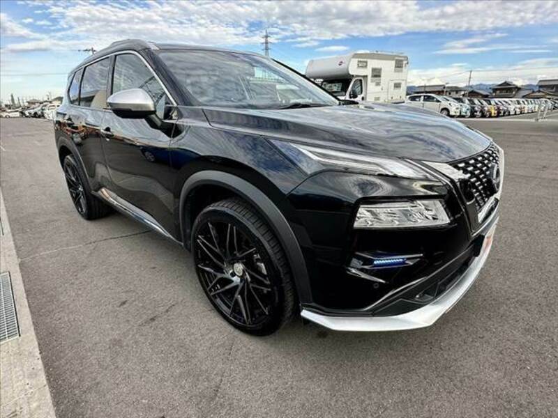 X-TRAIL