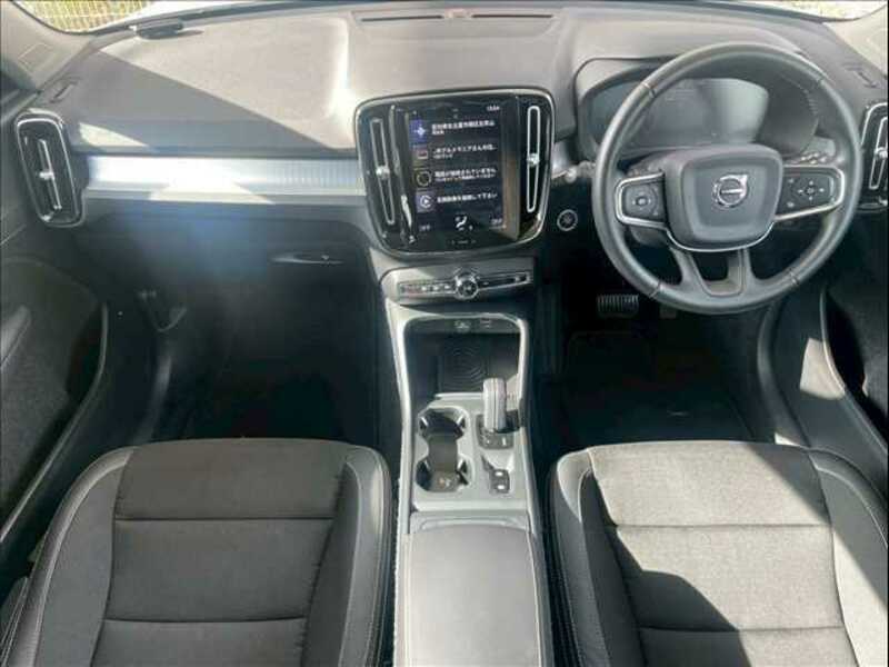 XC40