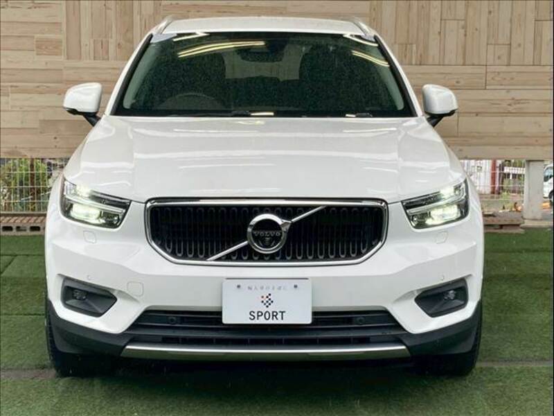 XC40