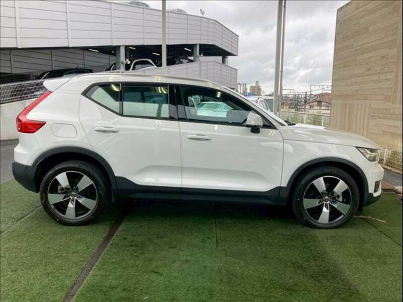 XC40