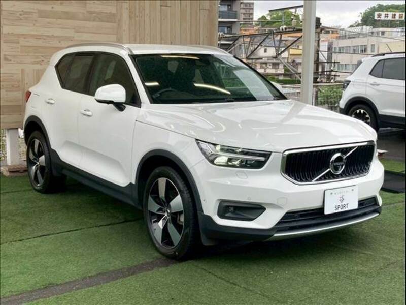 XC40