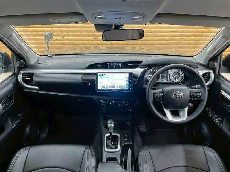 HILUX