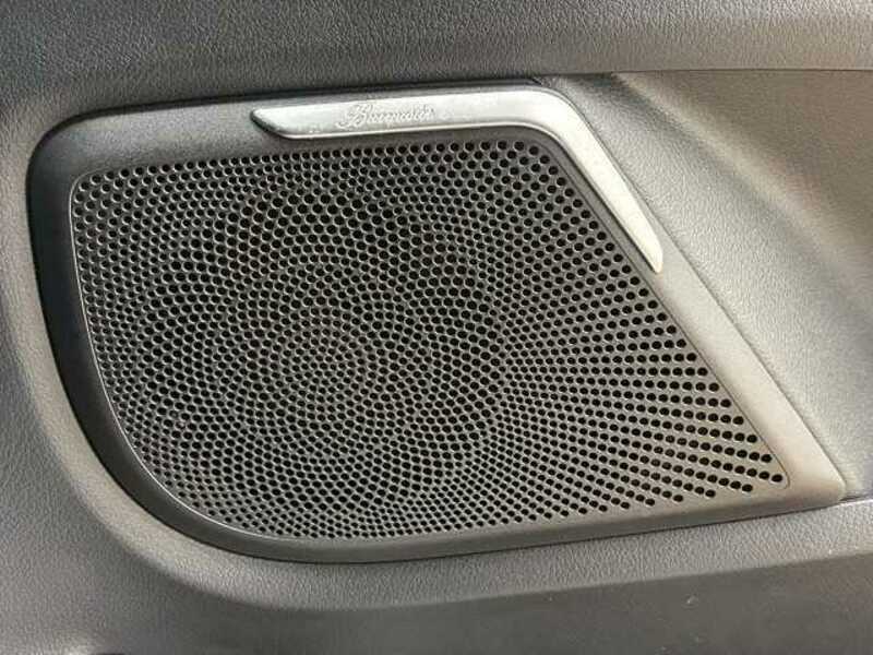 V-CLASS
