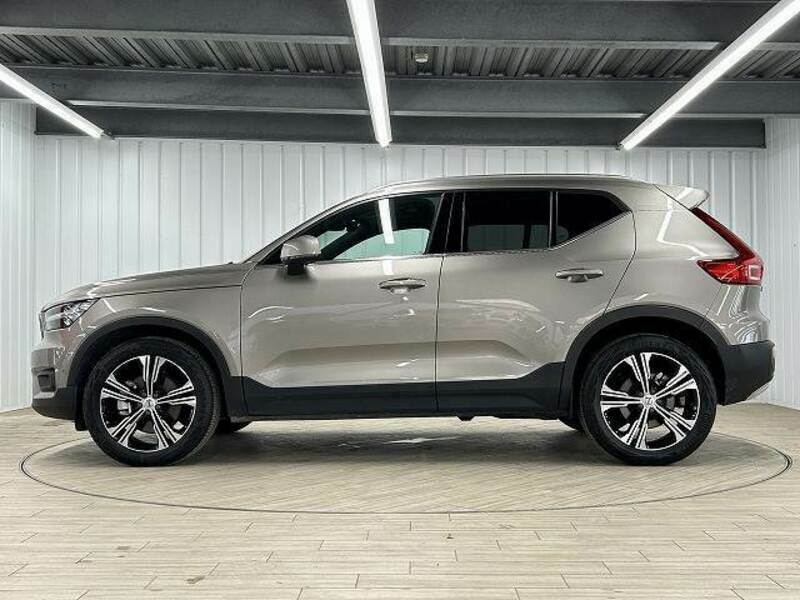 XC40