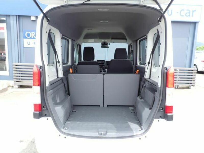 N-VAN