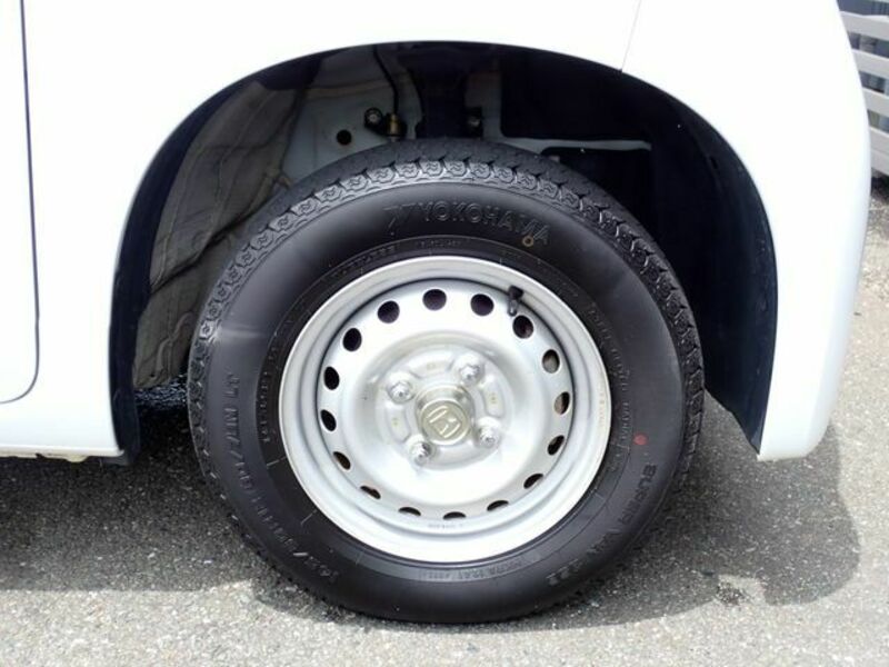 N-VAN