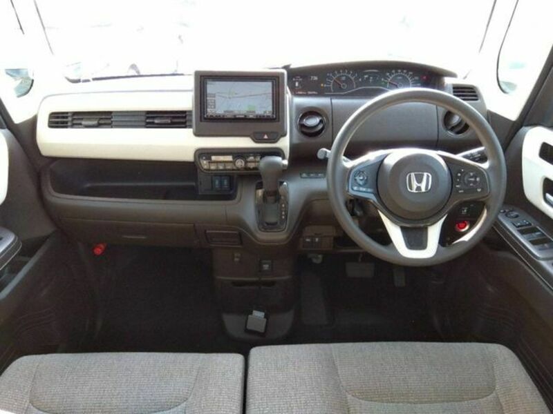 N BOX