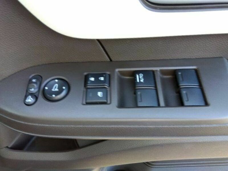 N BOX